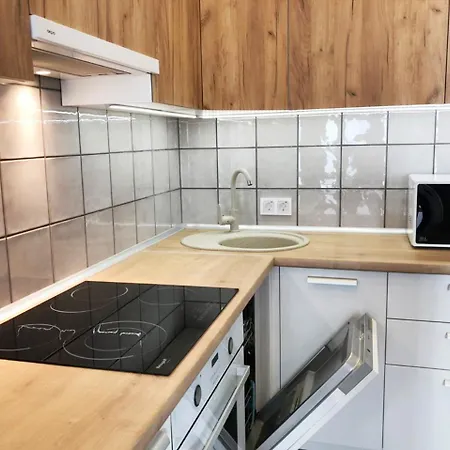 Apartment Skryhanava 16